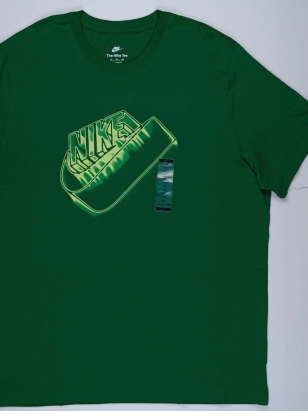 Nike Men's Sportswear Graphic nike t shirt Malachite Green Size XXL